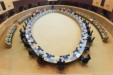 Rusko bude chtít za plyn pro Evropu už jen rubly, EU chystá povinné plnění plynových zásobníků