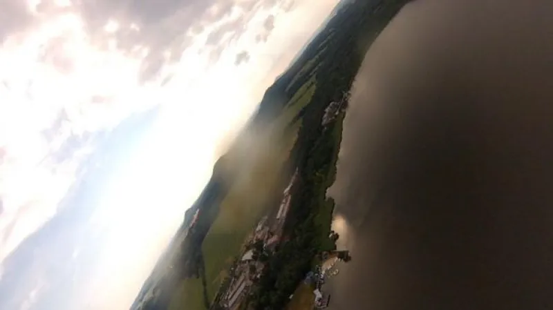 Letecký pohled na vyprahlé Česko