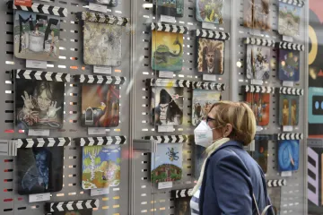 Filmové klapky ozdobil Čtyřlístek nebo graffiti. Tradiční výstava doprovází zlínský festival