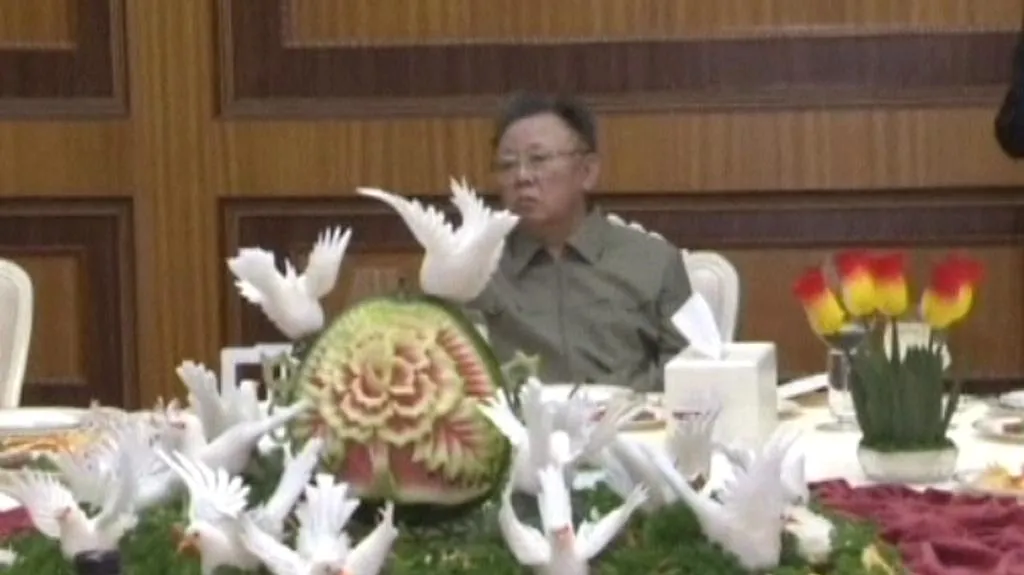 Kim Čong-il oslavil narozeniny