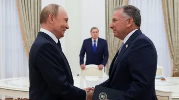 Ruský vládce Vladimir Putin na jednání se zmocněncem amerického prezidenta Donalda Trumpa Stevem Witkoffem, 6. 8. 2025