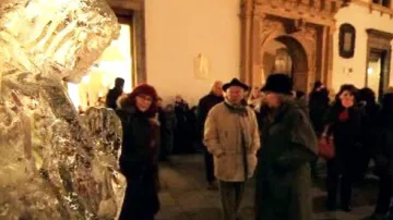 Ledová socha