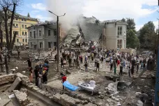 Rusové zasáhli dětskou nemocnici v Kyjevě