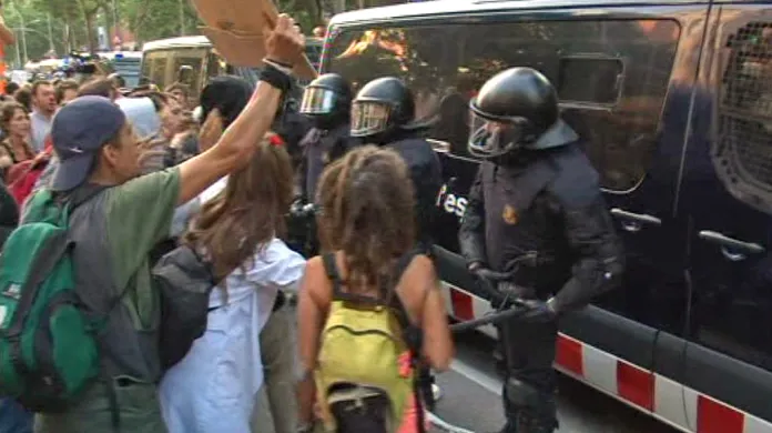 Pouliční protesty ve Španělsku