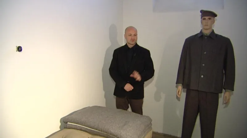 Původní vybavení cely na Pankráci