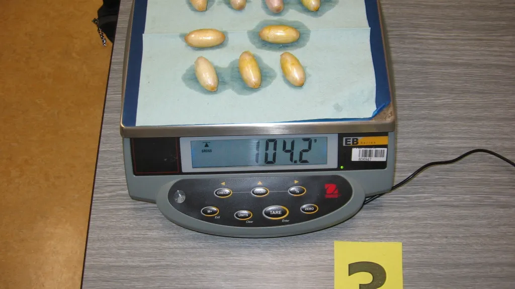 Nigerijec pašoval kapsle s kokainem