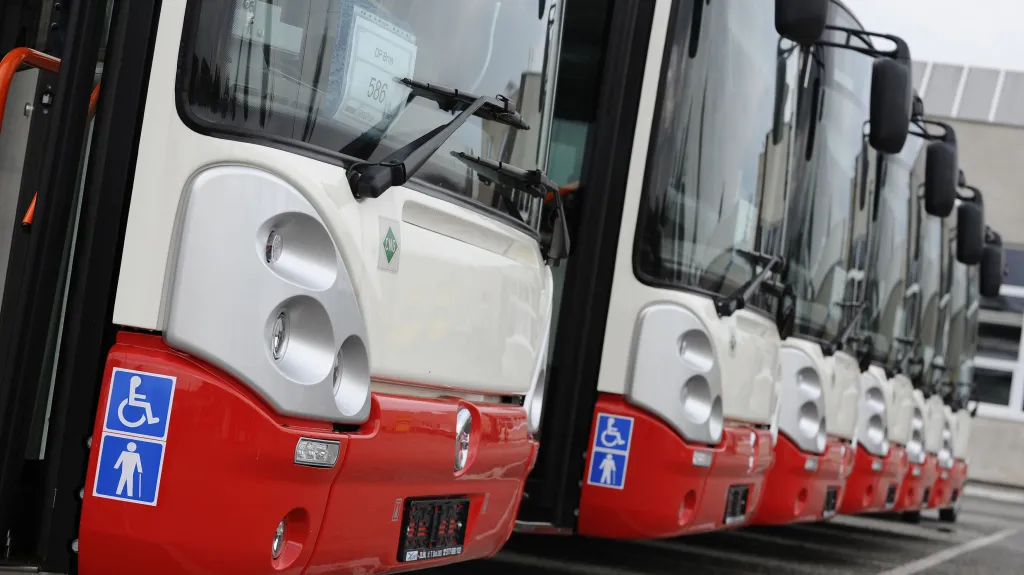 Autobusy na stlačený zemní plyn šetří přes dva miliony měsíčně