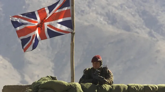 Britský voják na zahraniční misi