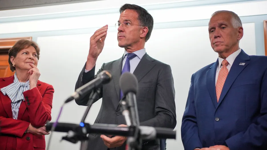 Mark Rutte s americkými senátory