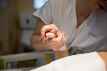 Zarazilo mě, že odchod člověka může být i v 21. století nedůstojný, říká autorka dokumentu o paliativní péči