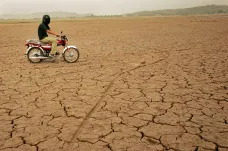 Le Monde: V Pákistánu kvůli změnám klimatu roste počet nucených svateb dívek