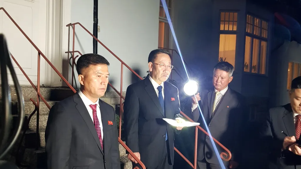 Kim Mjong-kil oznámil přerušení rozhovorů s USA