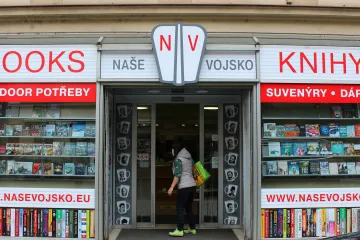 Nacistický kalendář z Našeho Vojska chce policie dostat před soud