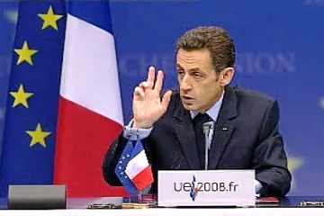 Státní výdaje na inzerci mají francouzským médiím pomoci v krizi