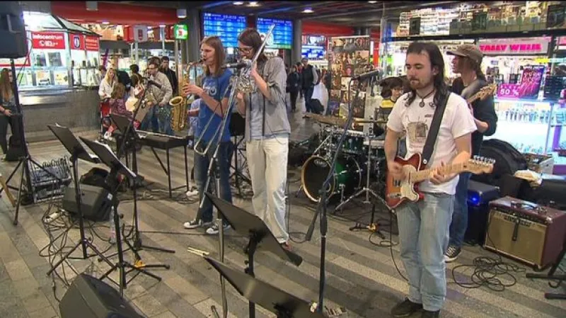 Nalaďte se v metru potřetí