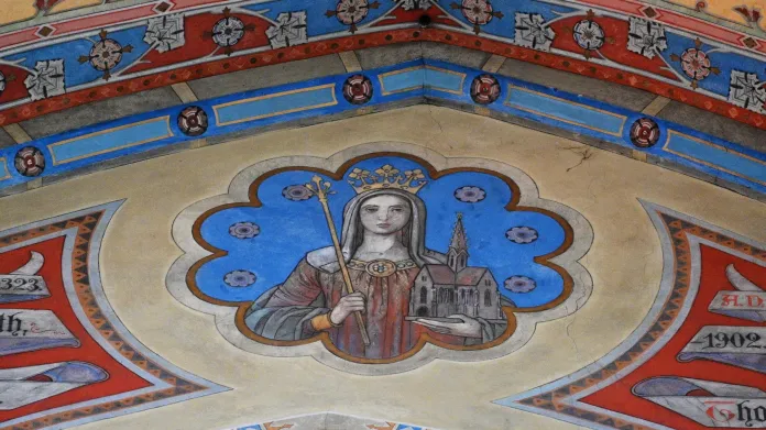 Vyobrazení Elišky Rejčky na jednom z oblouků klenby baziliky Nanebevzetí Panny Marie