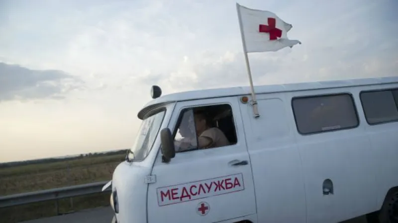 Jaceňuk odsoudil vyslání ruského humanitárního konvoje