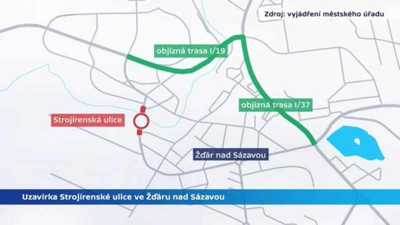 Uzavírka Strojírenské ulice ve Žďáru nad Sázavou