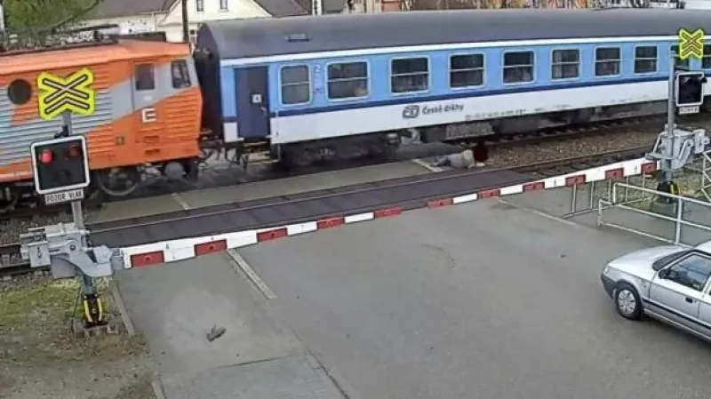 No comment: Nehoda v Rájci-Jestřebí (zdroj: Policie ČR)