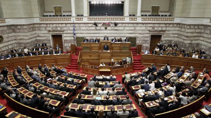 Řecký parlament vyslovil důvěru nové koaliční vládě