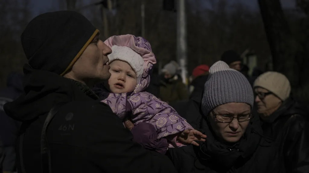 Lidé prchající z Kyjeva