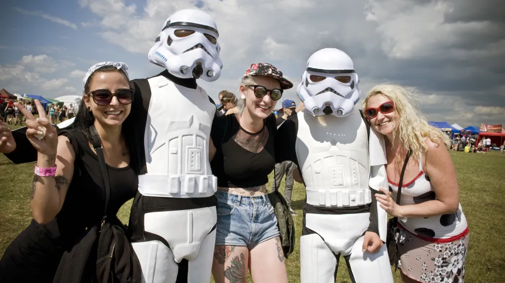 Z dokumentárního cyklu Kmeny