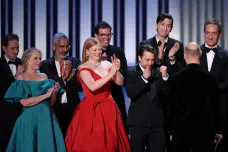 Ceny Emmy ovládl Boj o moc, komediální kategorie rozcupoval Medvěd