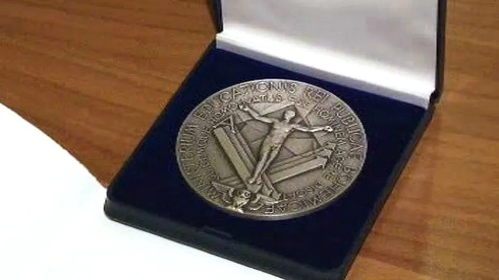 Medaile ministerstva školství