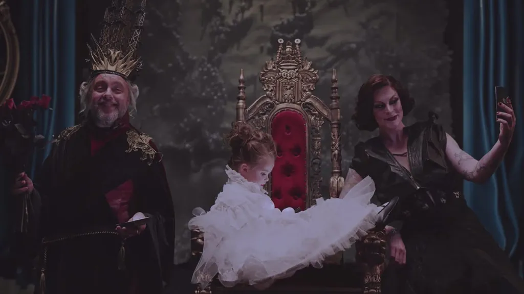 Nightwish v klipu Noise