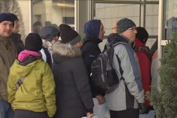 „Kotlíkové šílenství“ na Vysočině. Kvůli dotaci někteří čekali před úřadem už od pátku