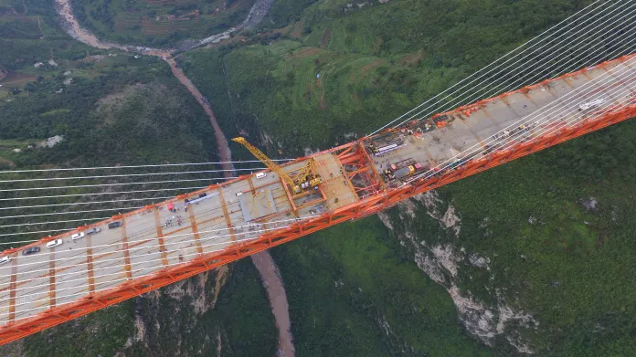 Nejvyšší most světa bude v Číně