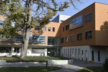 Brněnská farmaceutická fakulta by ráda pod jinou školu. „Veterinu" chce vyměnit za Masarykovu univerzitu