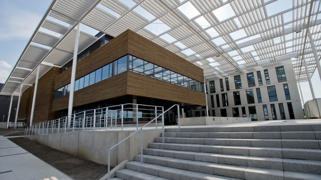 ELI Beamlines