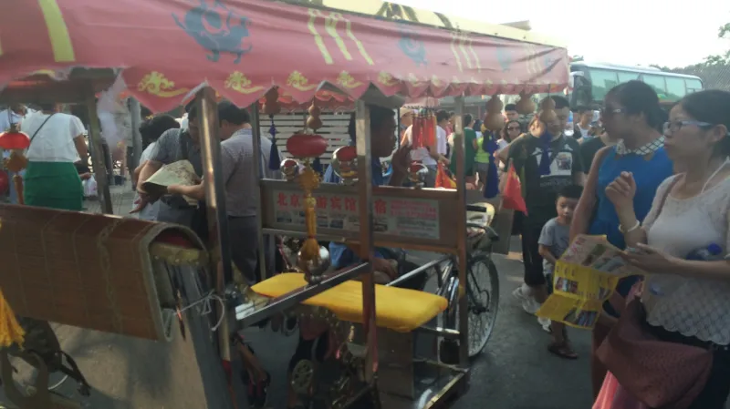 Rikša je stále oblíbený dopravní prostředek