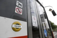 Nehoda tramvají komplikovala provoz na pražském Újezdě