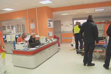 Ministerstvo analyzuje dopad možného zavedení poplatku na pohotovostech