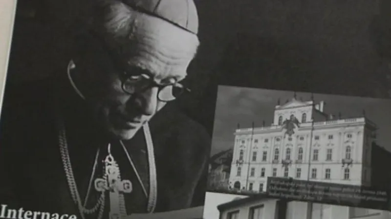 Z výstavy Milovat dobro a odporovat zlu