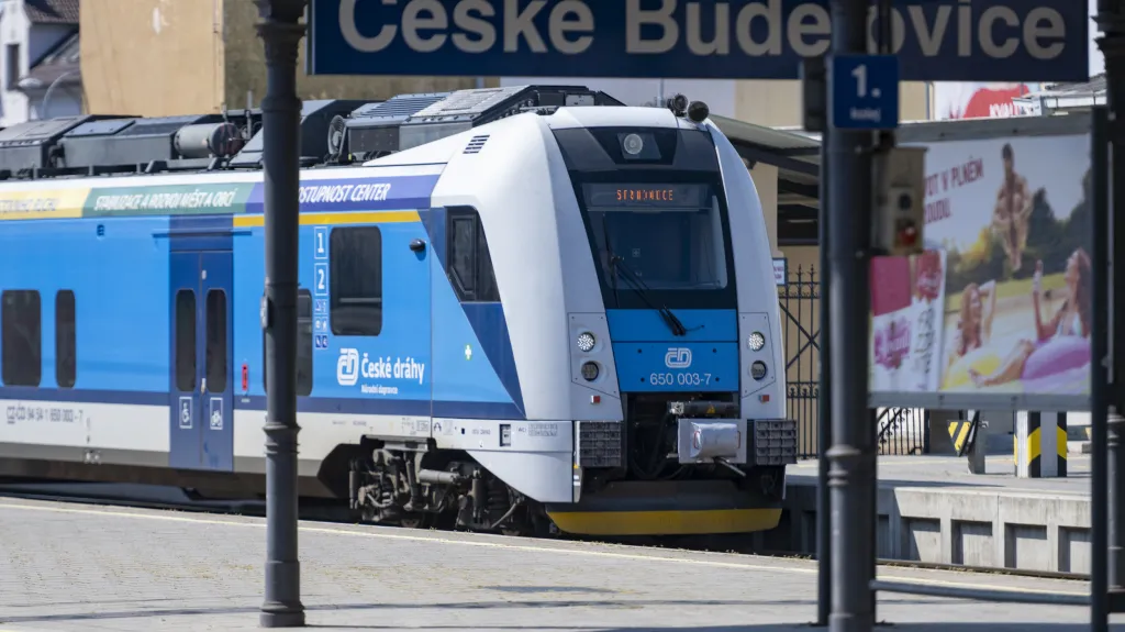 Slavnostní předání nových vlakových souprav RegioPanter Českých drah Jihočeskému kraji