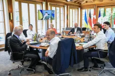 Válka musí skončit do zimy, řekl Zelenskyj lídrům zemí G7