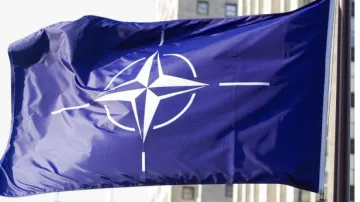 Ministři zahraničí NATO jednají o patriotech pro Turecko