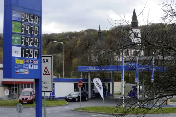 Čepro hledá partnera pro síť čerpacích stanic EuroOil, nevylučuje ani změnu jejího názvu