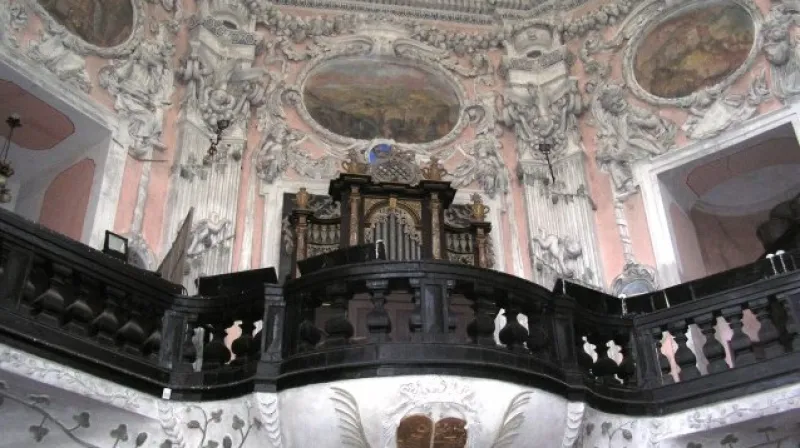 Kaple sv. Romedia na zámku Choltice