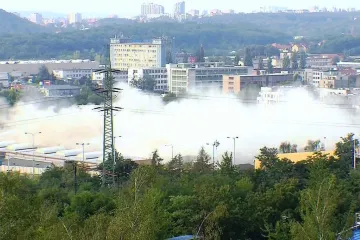 Vozovnu v Hloubětíně srovnal střelmistr se zemí za deset vteřin