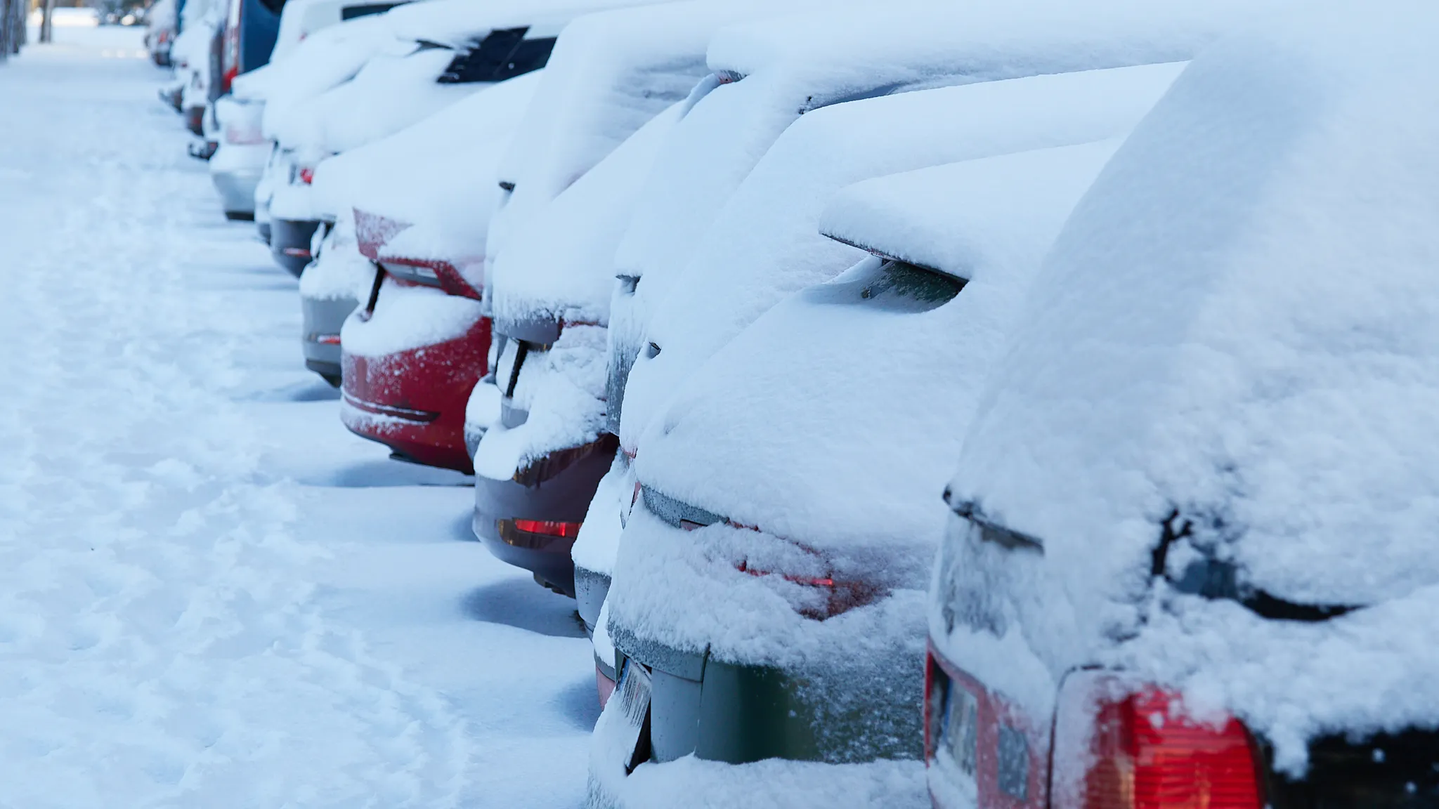 V části Česka může ve čtvrtek napadnout až deset centimetrů mokrého sněhu
