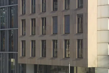 Úřady zjišťují, zda ruští podnikatelé a politici majetek v Česku nefinancovali z kradeného zlata