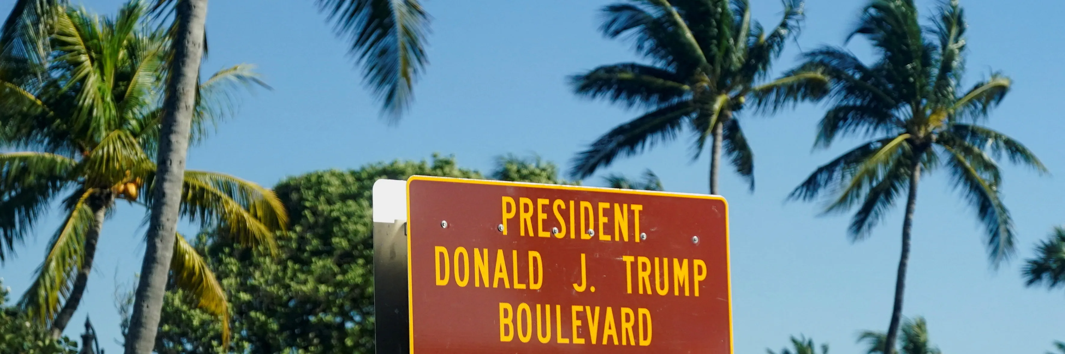 Tajná služba oznámila zastřelení muže, který chtěl vniknout do Trumpova sídla