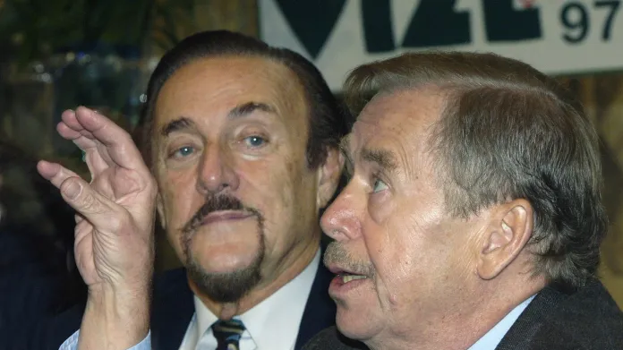 V říjnu roku 2005 navštívil Zimbardo Prahu a setkal se s Václavem Havlem