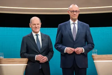 Scholz a Merz se v debatě střetli kvůli migraci i ekonomice