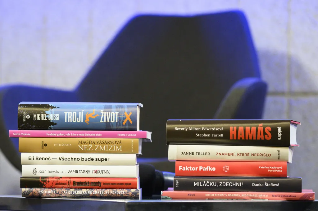 Tituly Velkého knižního čtvrtku na podzim 2025