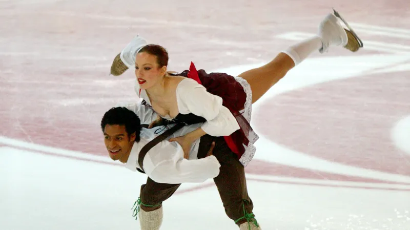 Yankee Polka v podání švýcarského páru během mistrovství Německa v krasobruslení v roce 2005